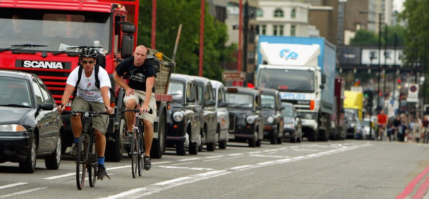 В ЛОНДОНЕ САМЫЕ ЧУДОВИЩНЫЕ ПРОБКИ В ЕВРОПЕ